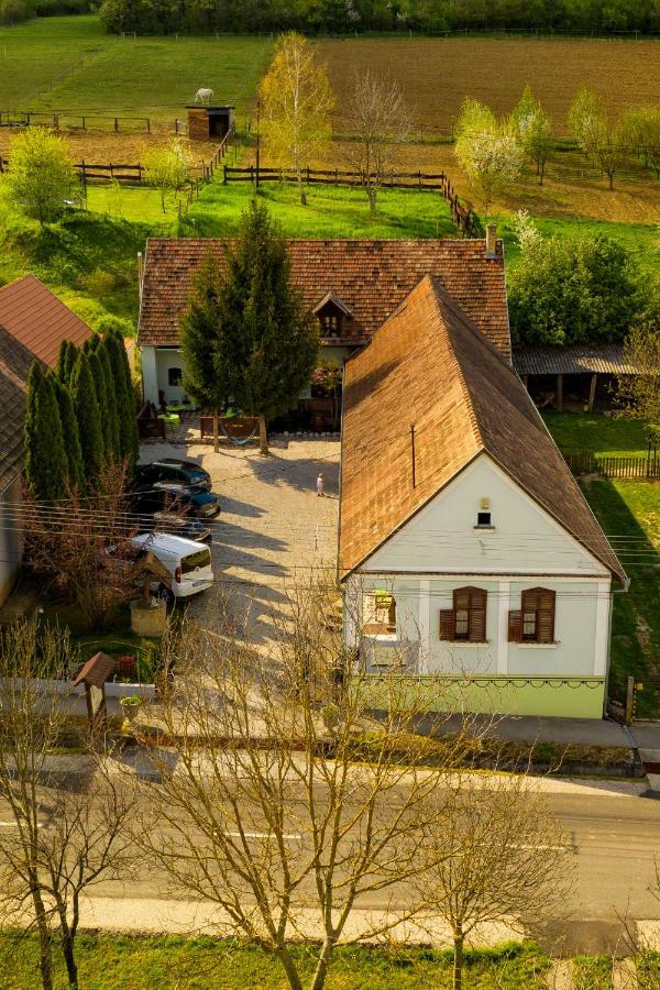 Noresa Dekor és Panzió Szálka Exterior foto